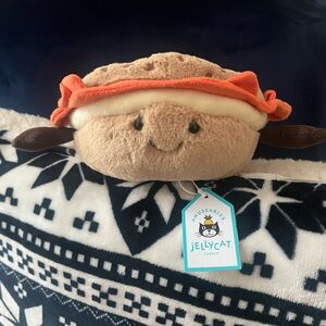 NWT Jellycat Bagel
